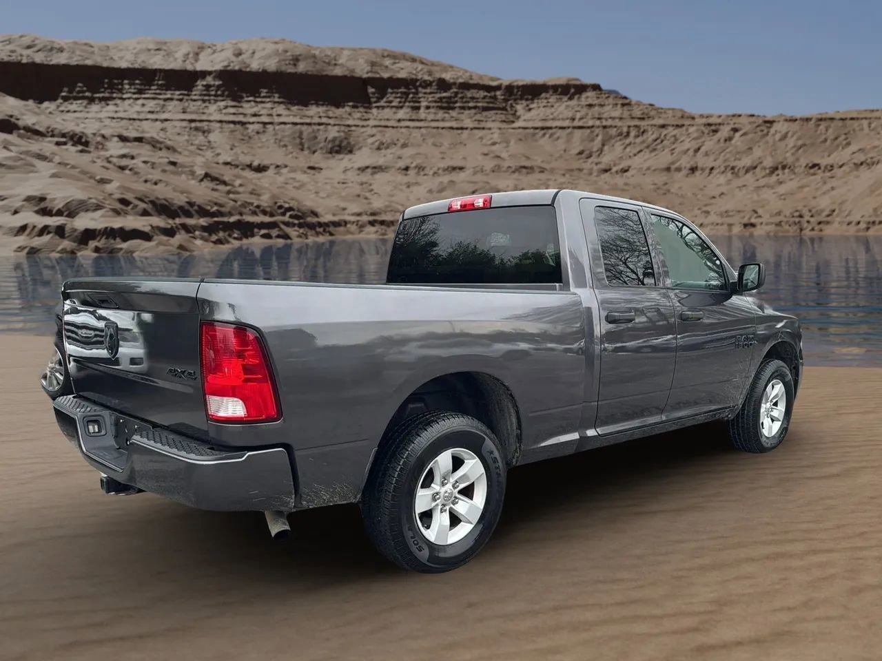 Used 2017 RAM 1500 Express image 5