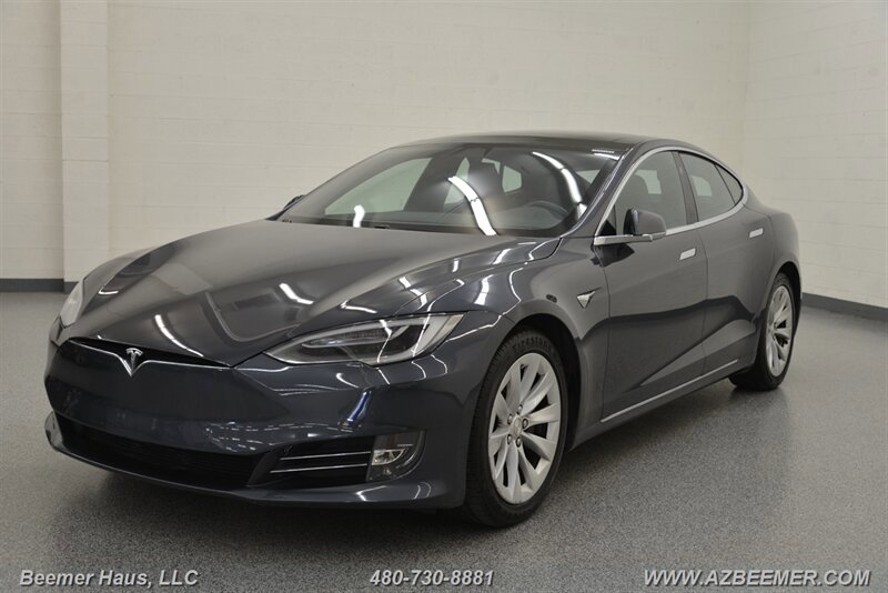 Used 2016 Tesla Model S AWD image 2