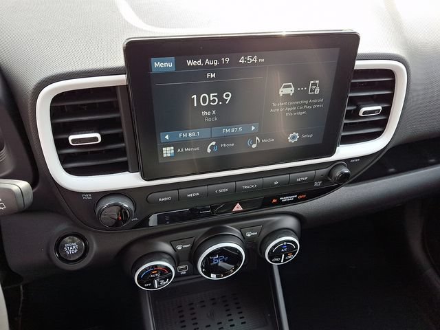 New 2026 Hyundai Venue SEL FWD image 14