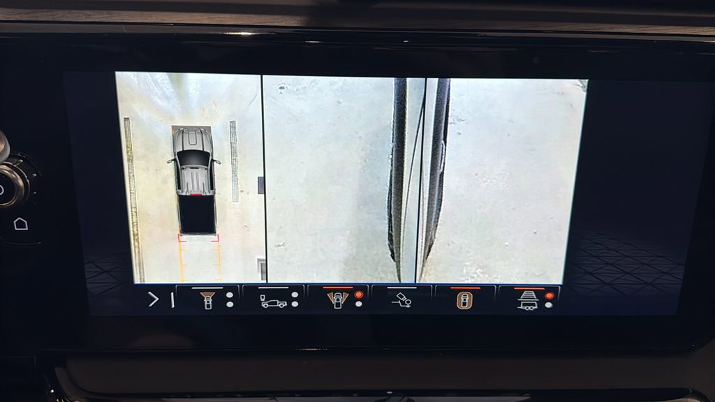 Used 2024 GMC Sierra 2500 AT4 w/ AT4 Premium Plus Package image 44