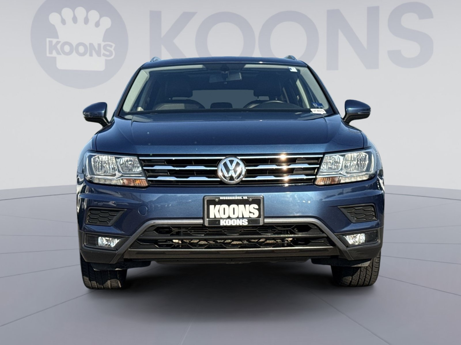 Used 2018 Volkswagen Tiguan SEL AWD/4WD image 10