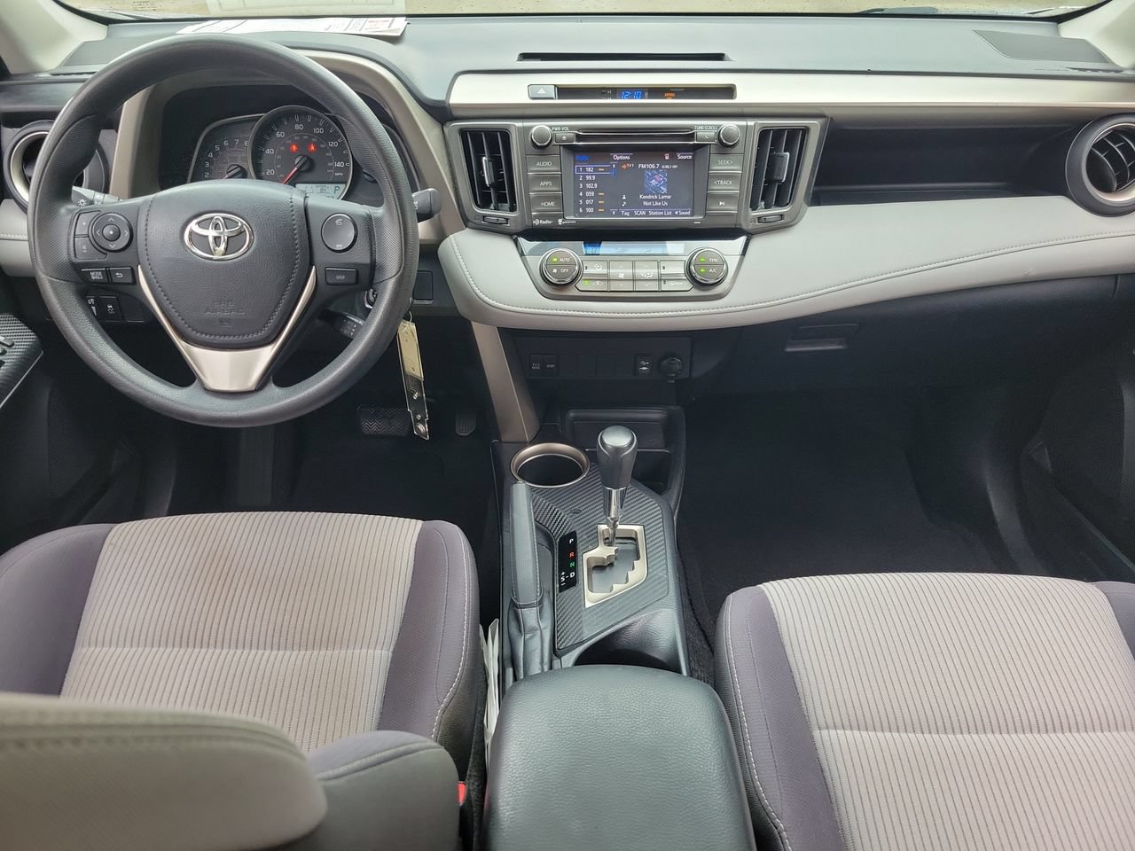 Used 2014 Toyota RAV4 XLE FWD image 11