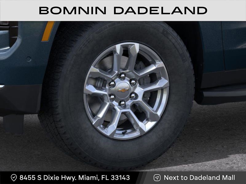 New 2025 Chevrolet Suburban LS image 9