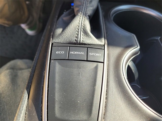 Used 2023 Toyota Camry SE image 21