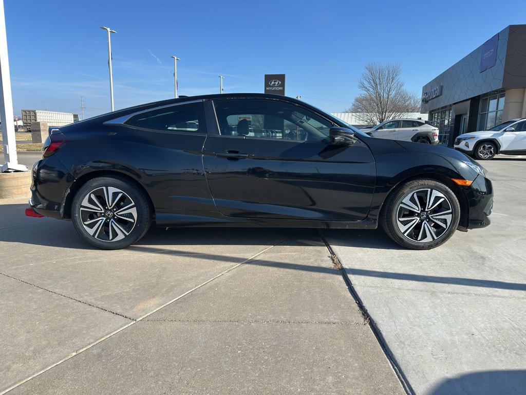 Used 2018 Honda Civic EX-T image 7