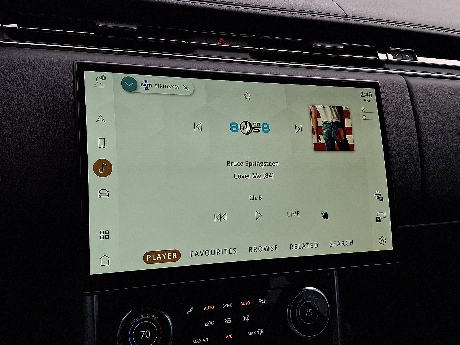 Used 2023 Land Rover Range Rover SE image 19