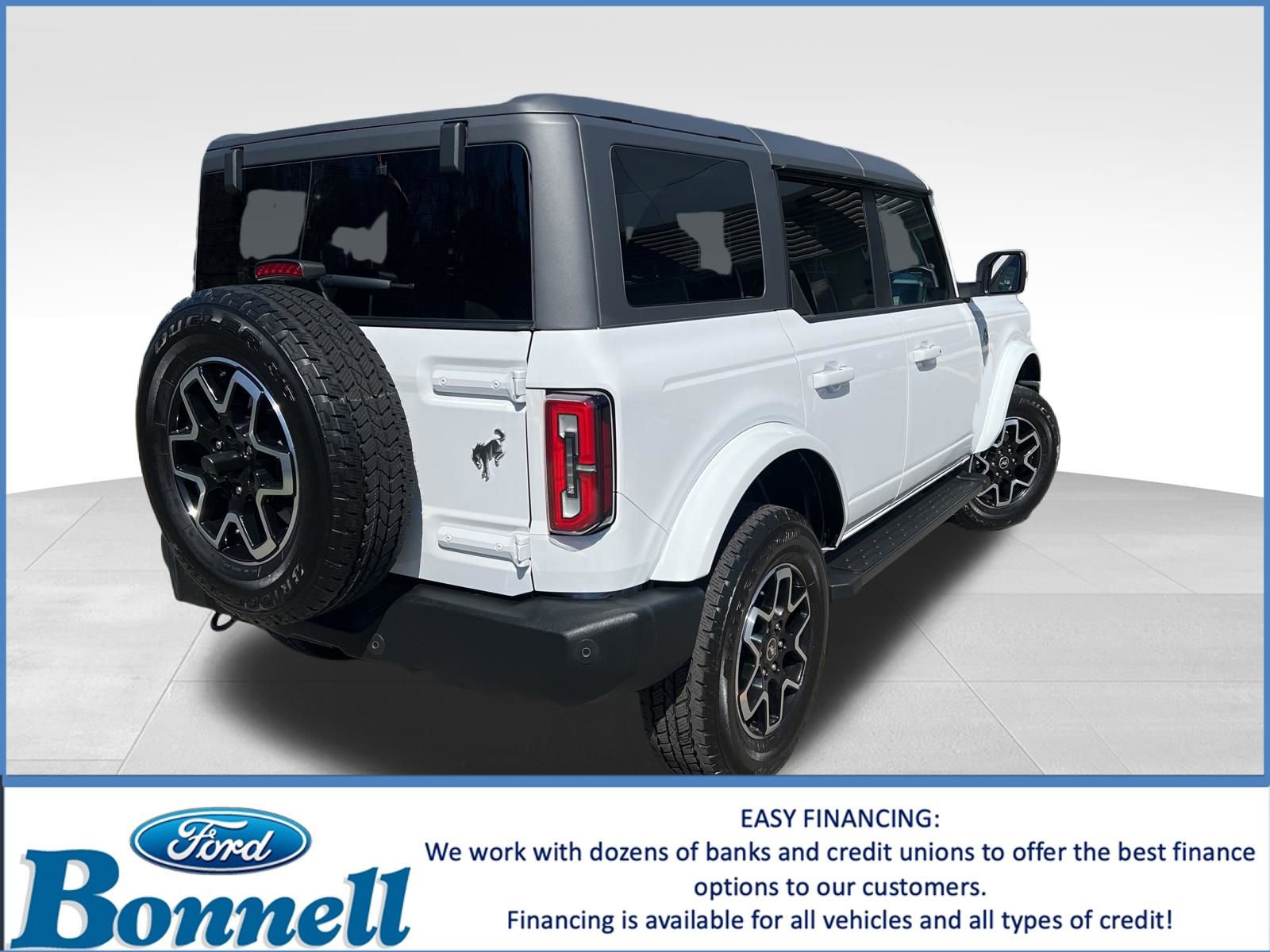 Used 2024 Ford Bronco Outer Banks image 4