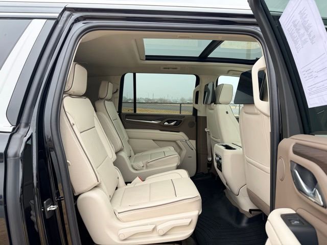 Certified 2024 GMC Yukon XL Denali w/ Advanced Technology Package image 11