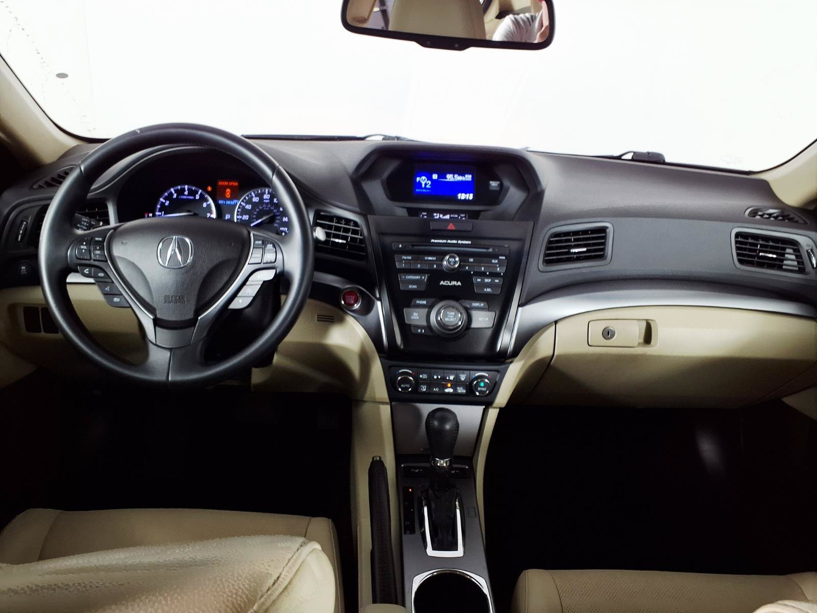 Used 2015 Acura ILX w/ Premium Package FWD image 14