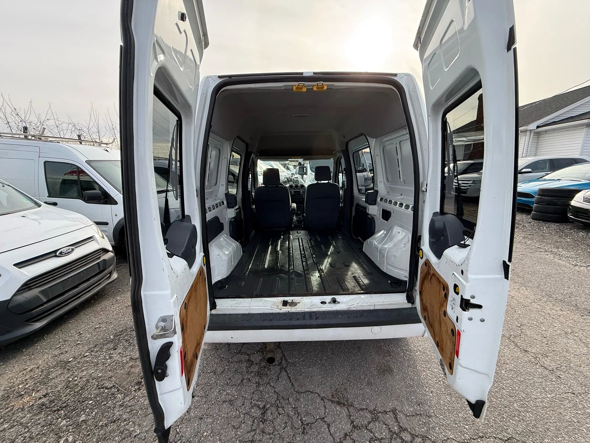 Used 2013 Ford Transit Connect XLT image 54
