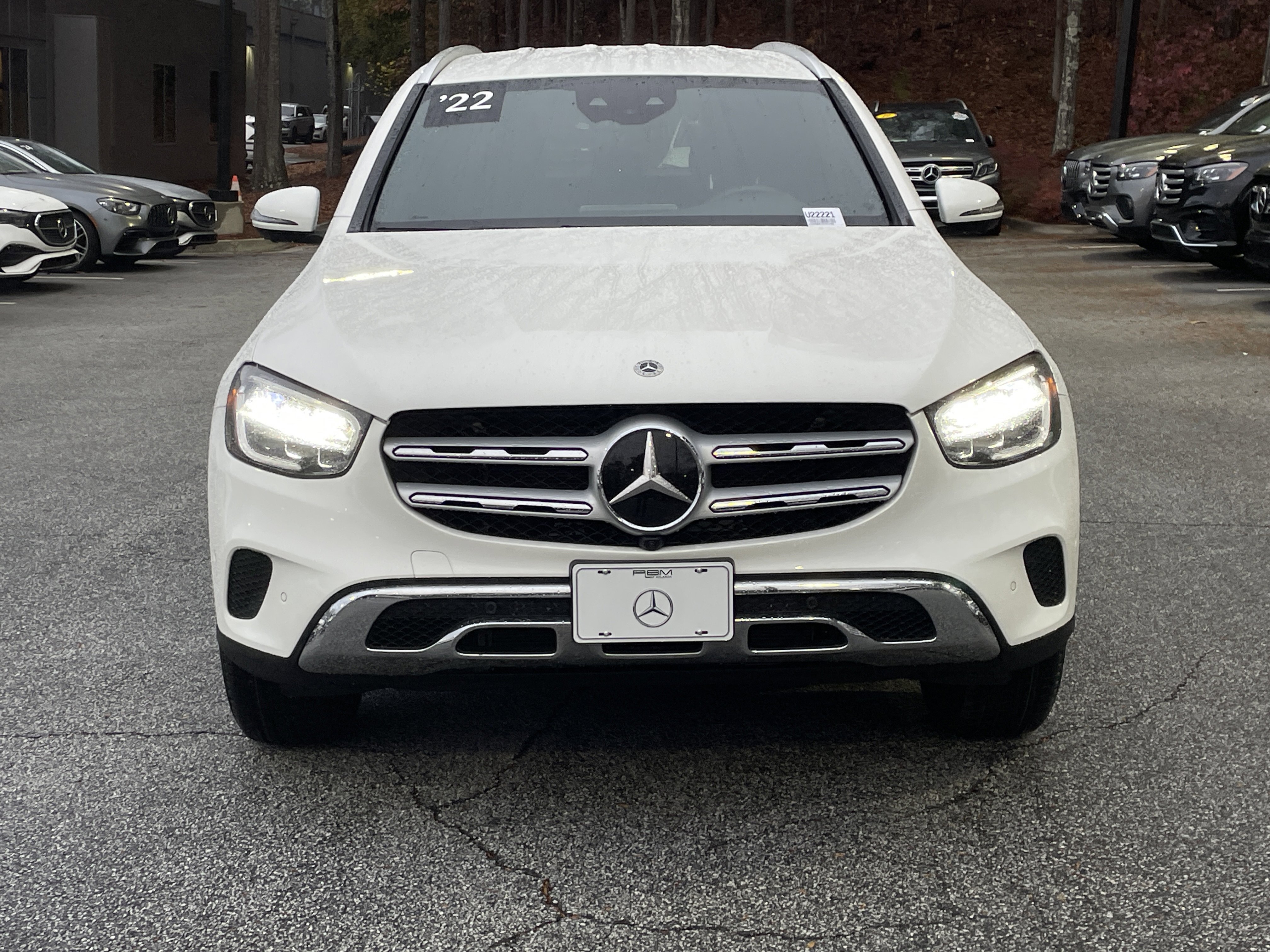 Certified 2022 Mercedes-Benz GLC 300 4MATIC w/ Driver Assistance Package image 3
