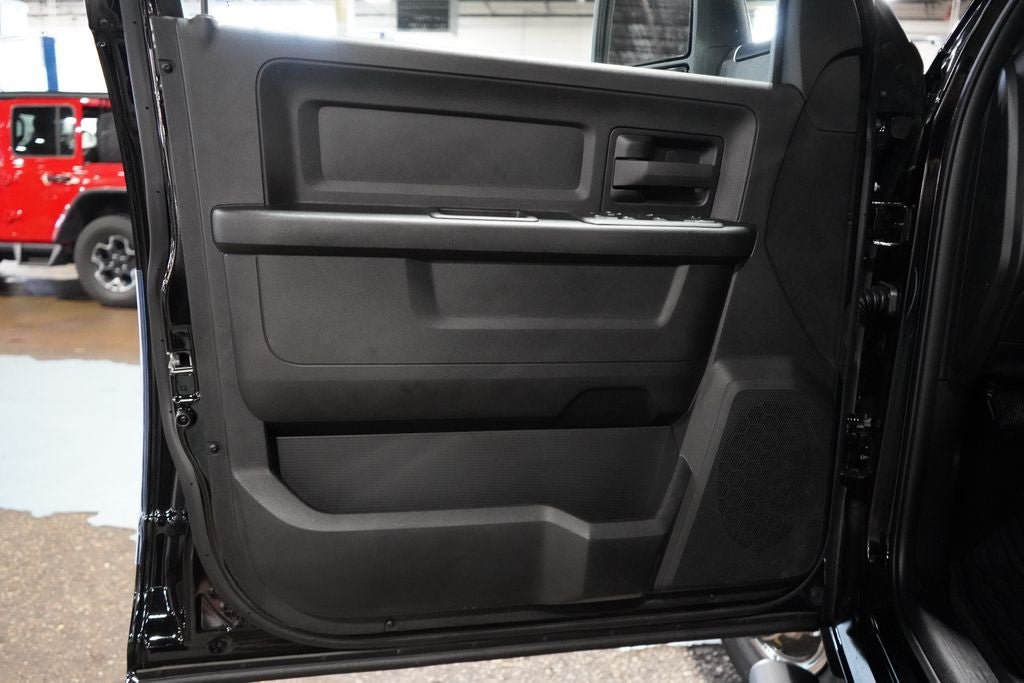 New 2026 RAM 3500 Tradesman AWD/4WD image 25