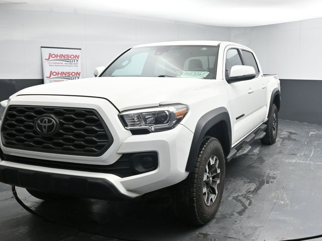 Used 2021 Toyota Tacoma TRD Off-Road image 4