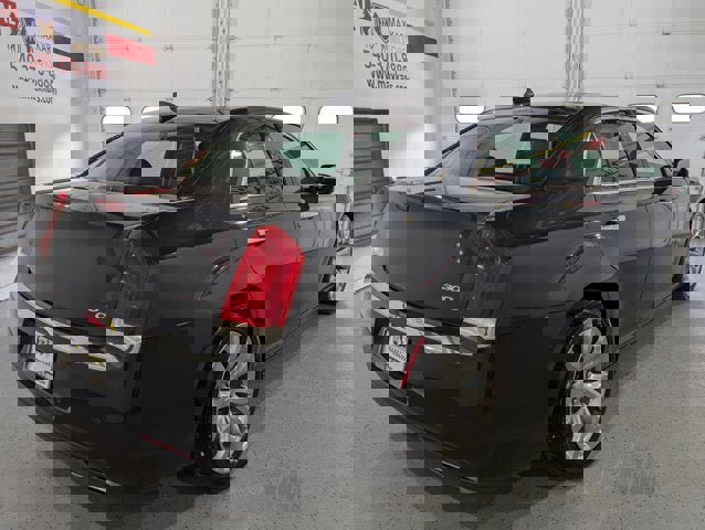 Used 2017 Chrysler 300 C w/ Safetytec Plus Group image 7