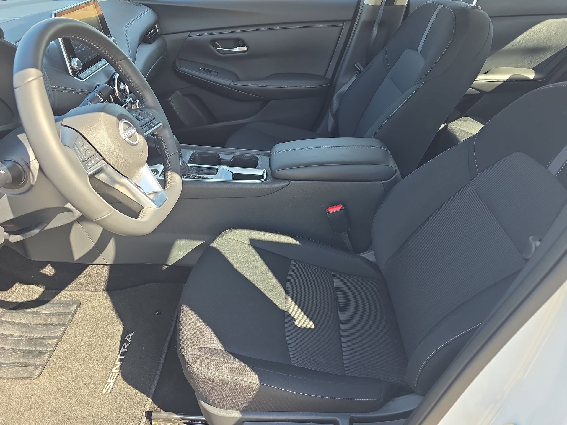 Certified 2025 Nissan Sentra SV w/ All-Weather Package image 14