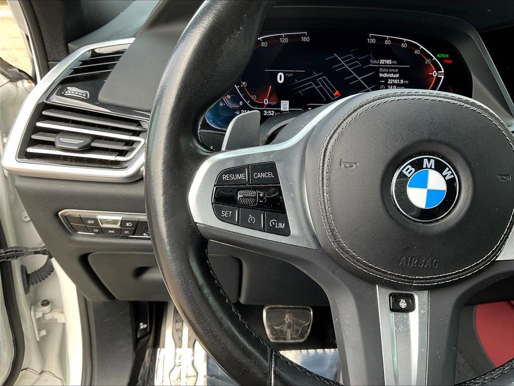 Used 2022 BMW X6 xDrive40i w/ M Sport Package AWD/4WD image 11