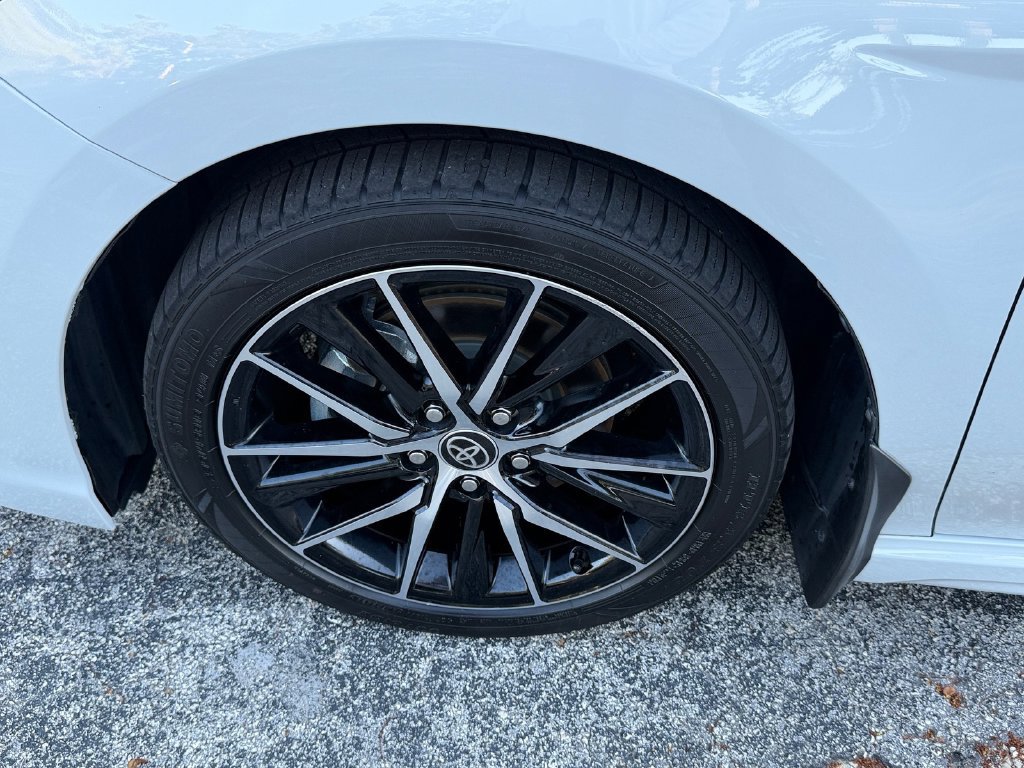 Used 2023 Toyota Camry SE w/ Convenience Package FWD image 19