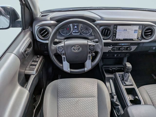 Used 2022 Toyota Tacoma SR5 RWD image 15
