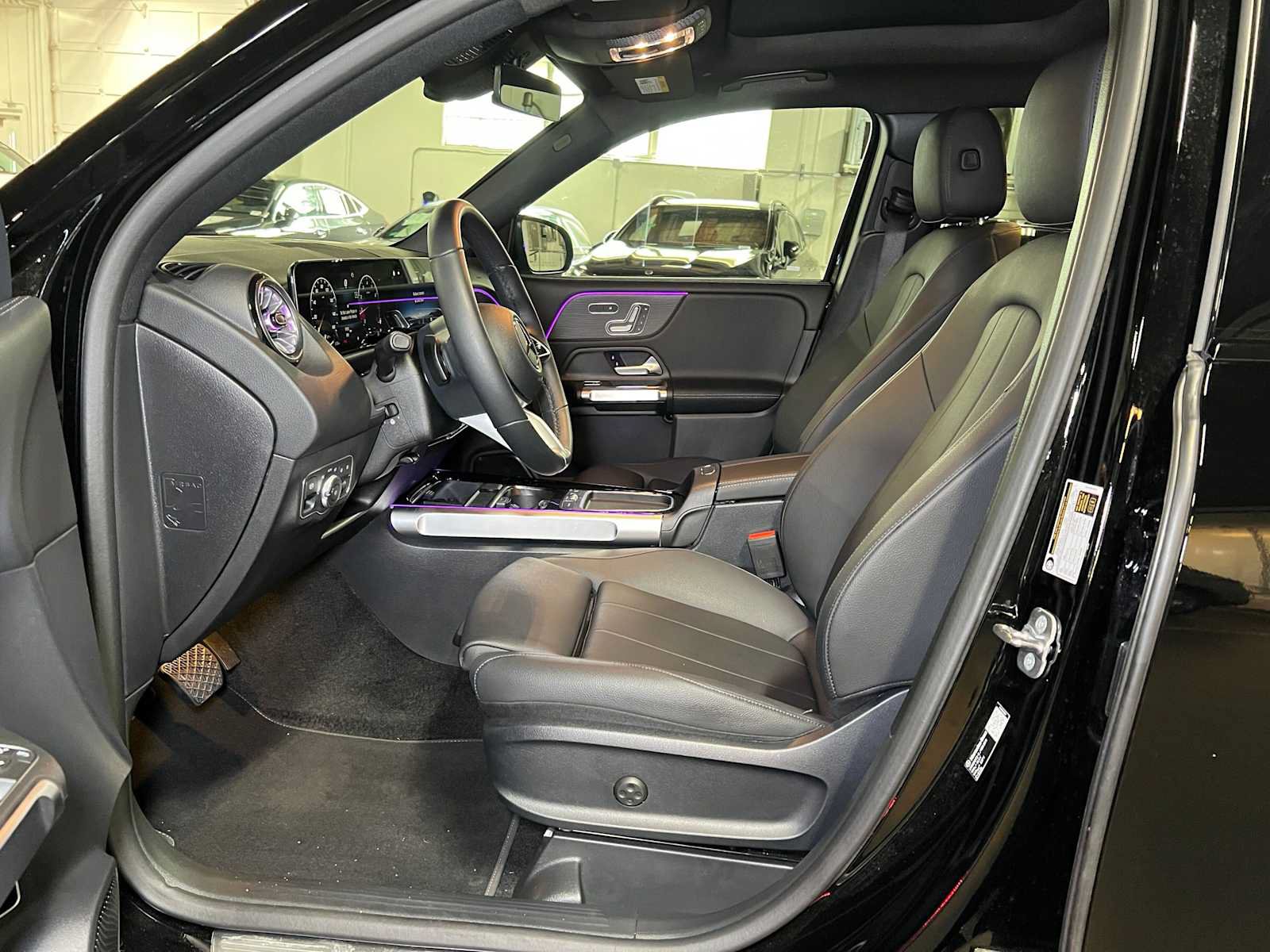 Certified 2026 Mercedes-Benz GLB 250 4MATIC image 23