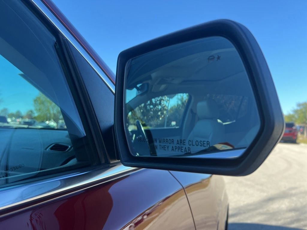 Used 2018 GMC Acadia Denali w/ Technology Package image 17