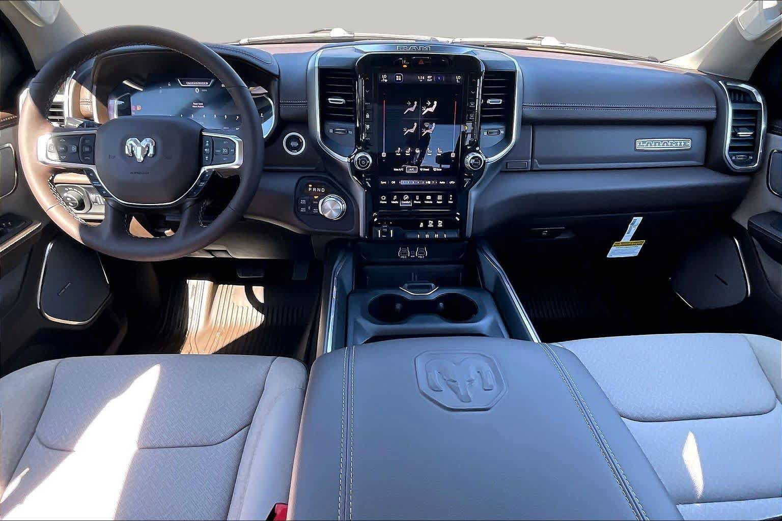 New 2027 RAM 1500 Laramie AWD/4WD image 5