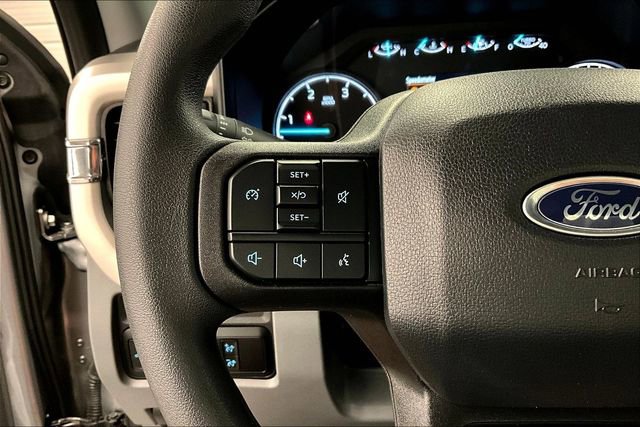 Used 2024 Ford F350 XLT w/ 360-Degree Camera Package AWD/4WD image 22