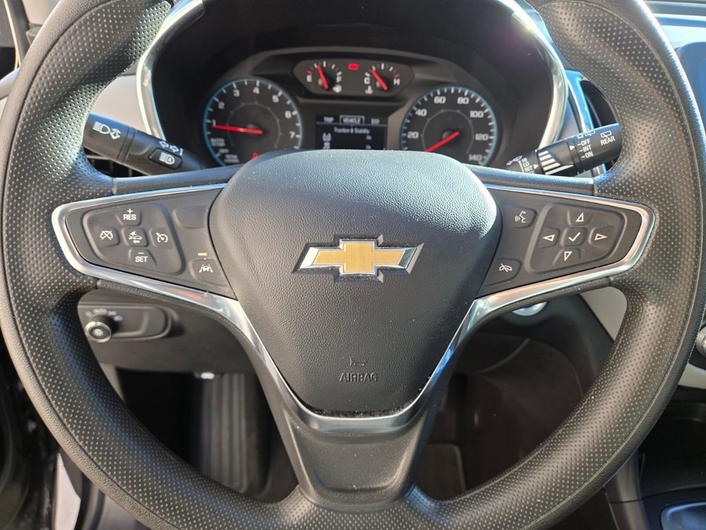 Used 2021 Chevrolet Equinox LS w/ LS Convenience Package image 23