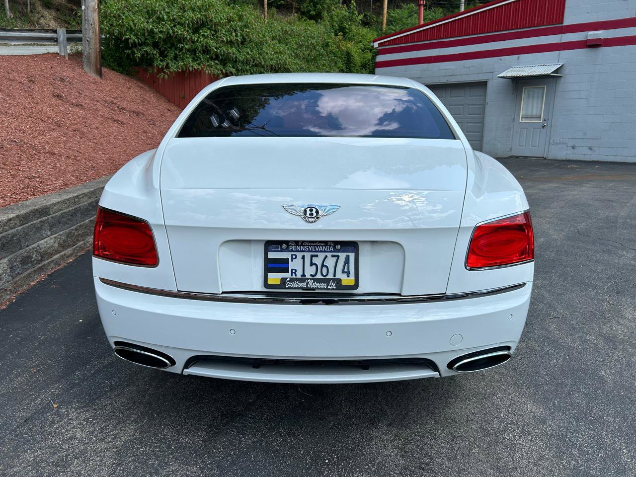 Used 2014 Bentley Flying Spur W12 image 4