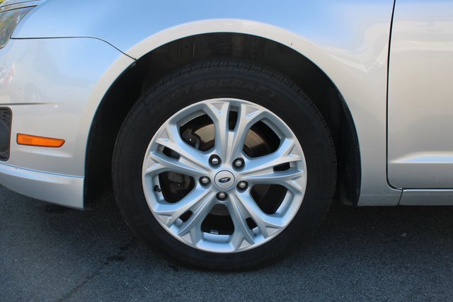 Used 2012 Ford Fusion SE image 35