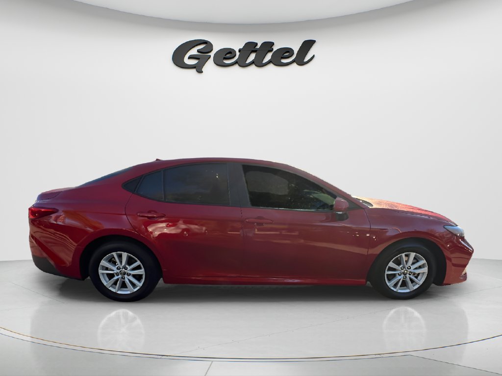 Used 2026 Toyota Camry LE FWD image 4