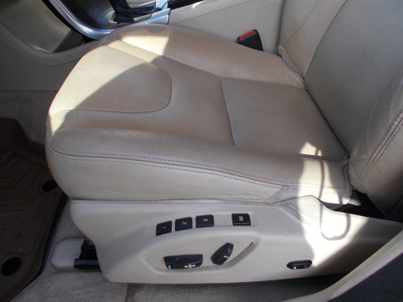 Used 2015 Volvo XC60 T5 image 13