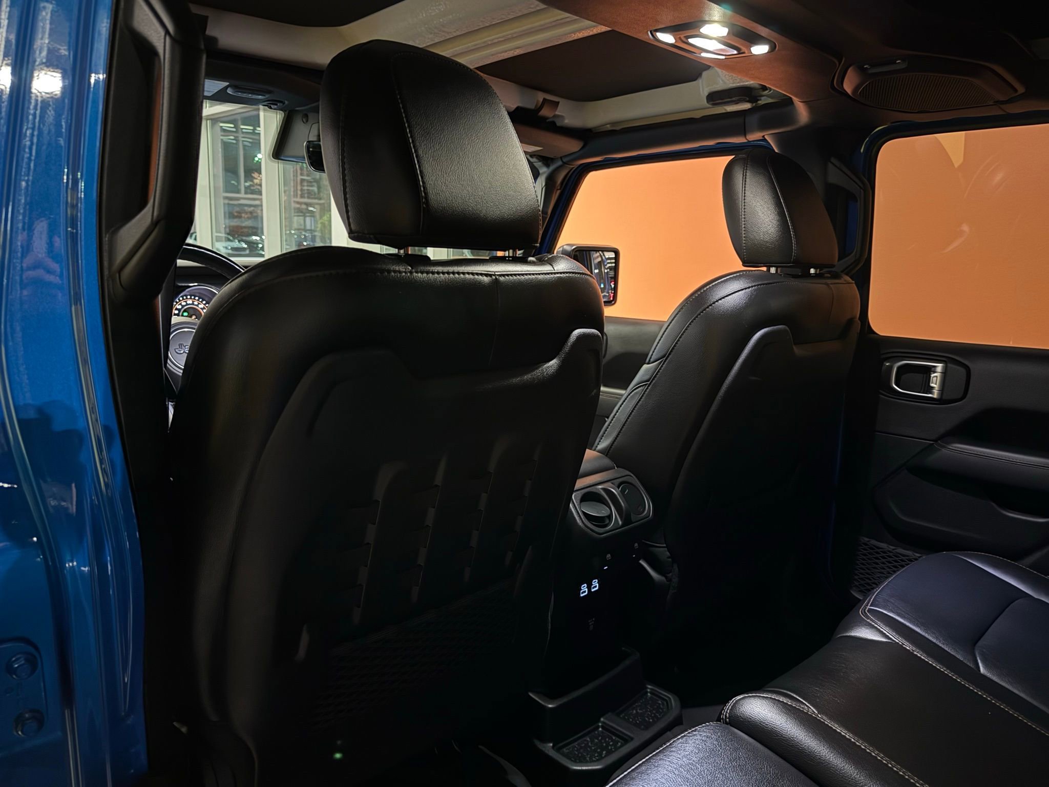 Used 2023 Jeep Wrangler Unlimited Rubicon 392 image 21