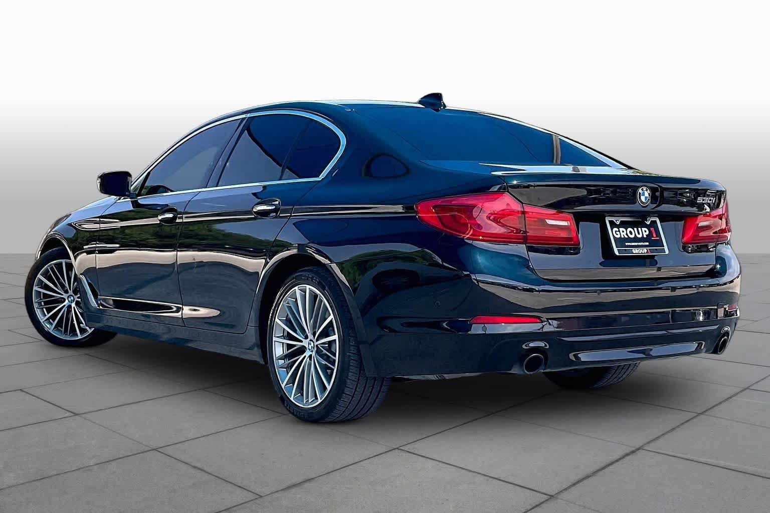Used 2017 BMW 530i RWD image 11