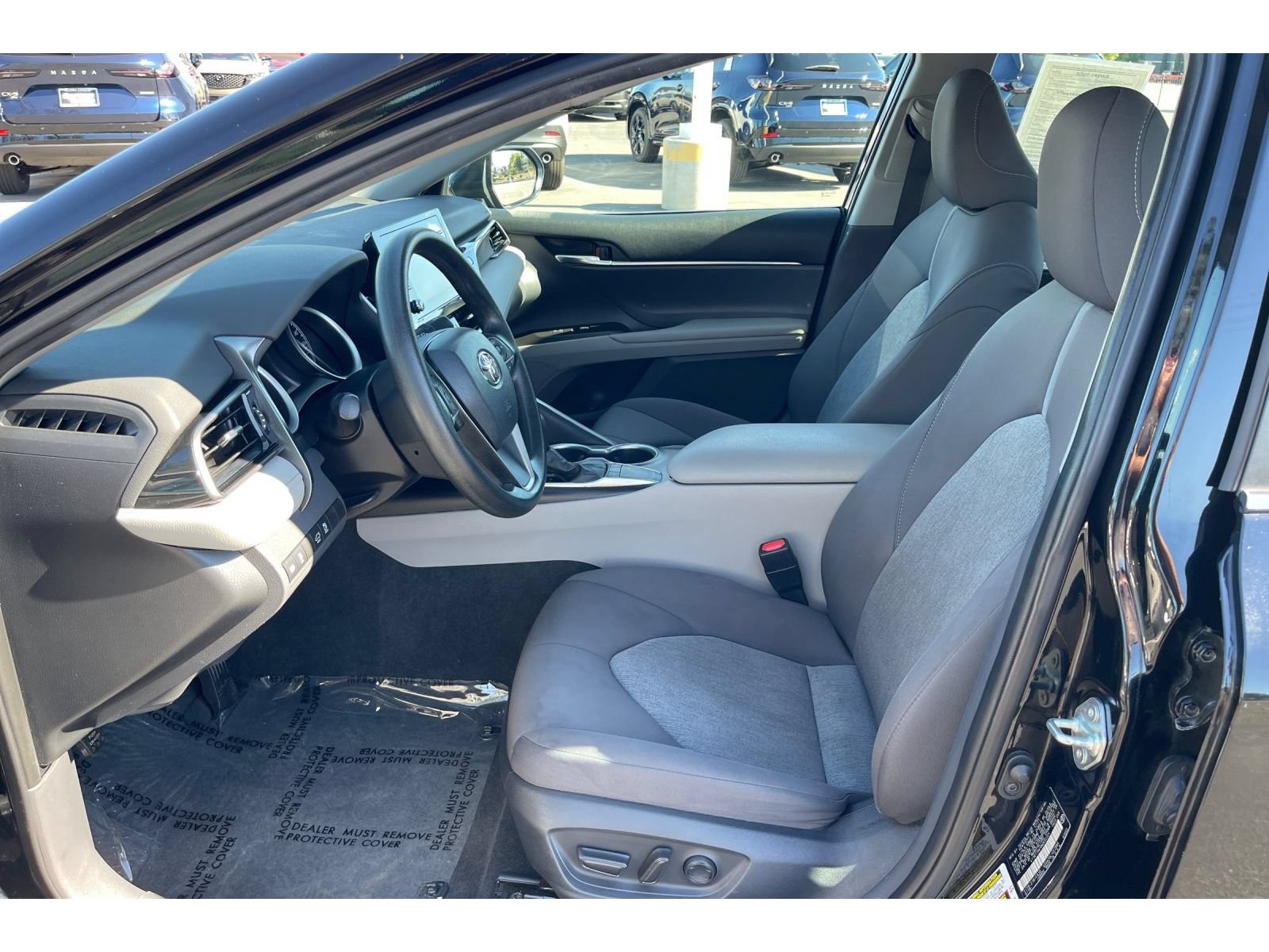 Used 2022 Toyota Camry LE w/ Convenience Package FWD image 10