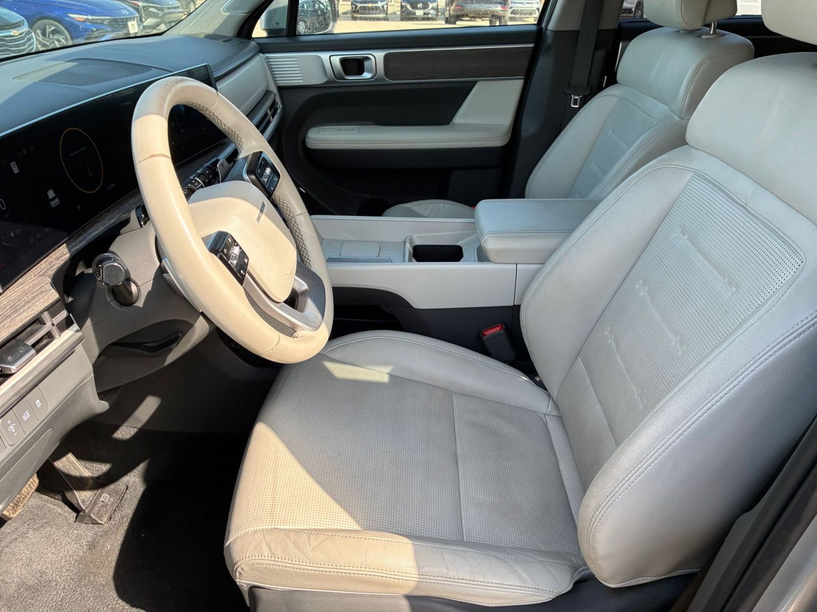 Used 2024 Hyundai Santa Fe Limited image 29