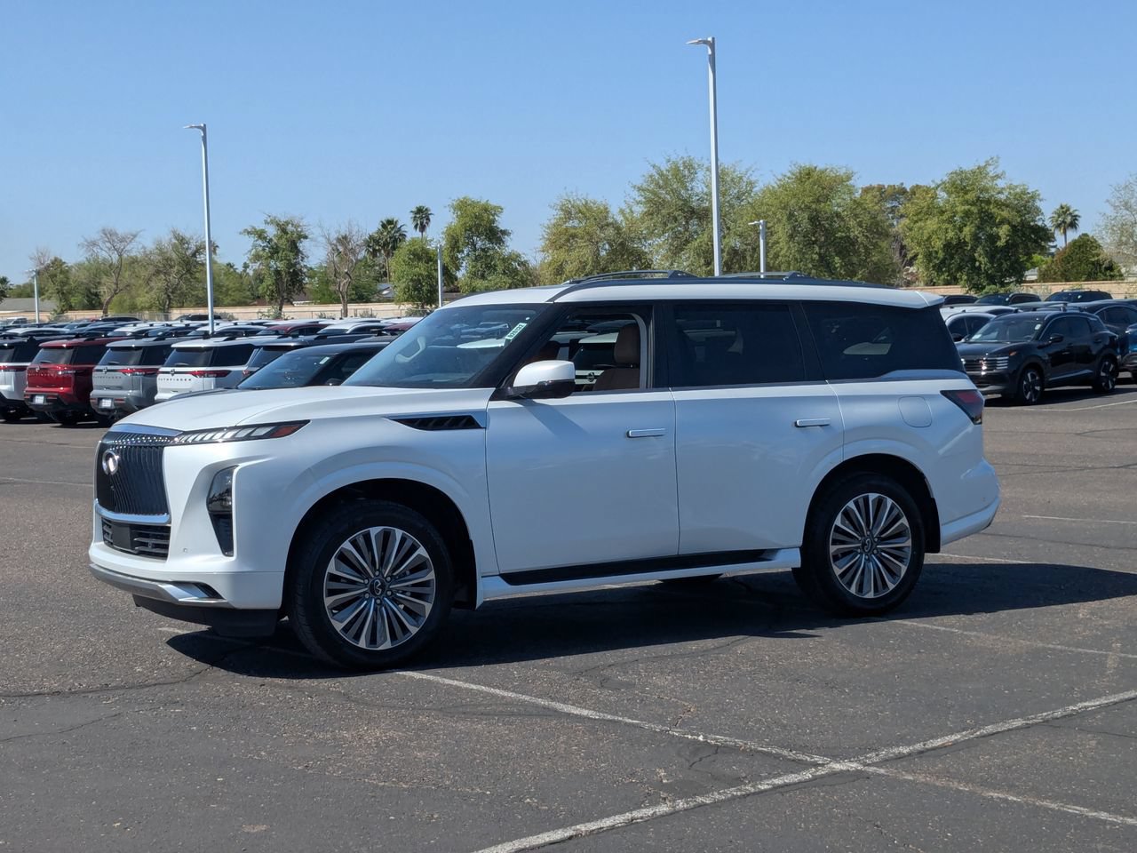 Certified 2026 INFINITI QX80 Luxe RWD image 1