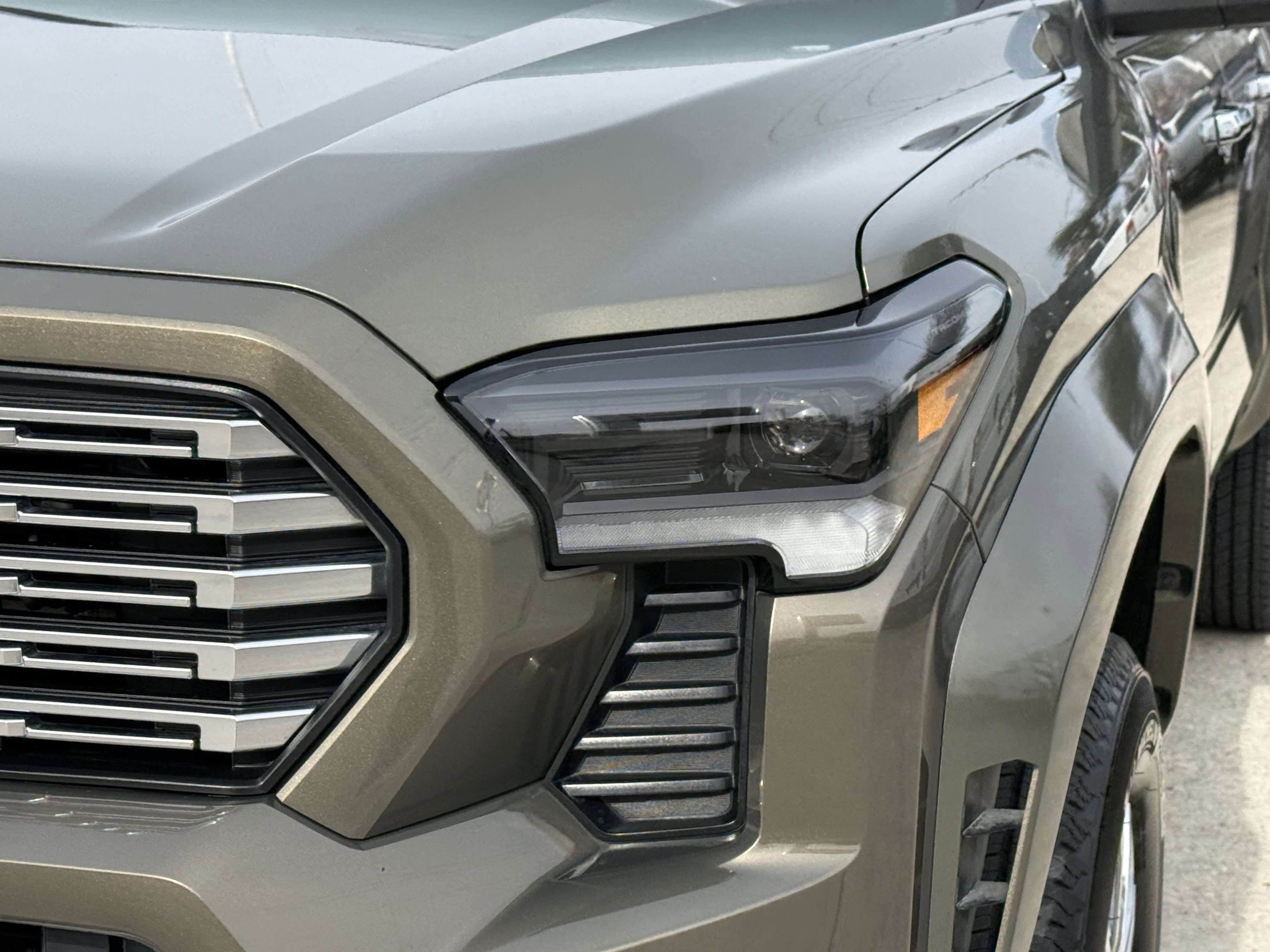 Used 2025 Toyota Tacoma 4x4 Double Cab image 11