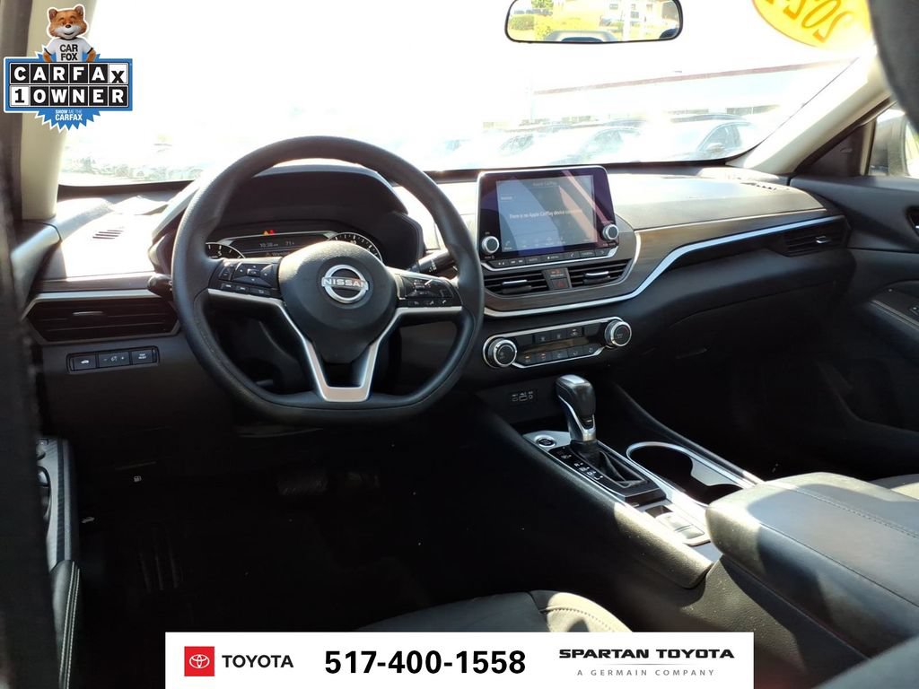 Used 2024 Nissan Altima 2.5 SV AWD/4WD image 12