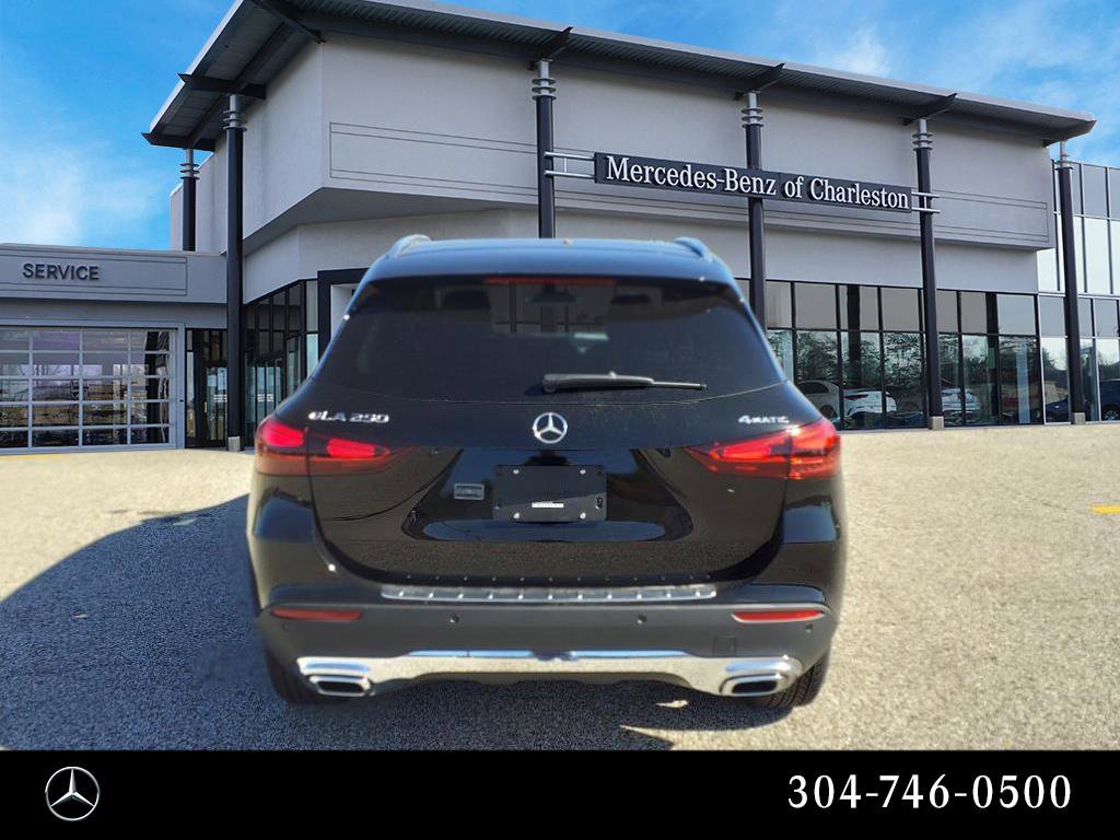 Certified 2025 Mercedes-Benz GLA 250 4MATIC image 4