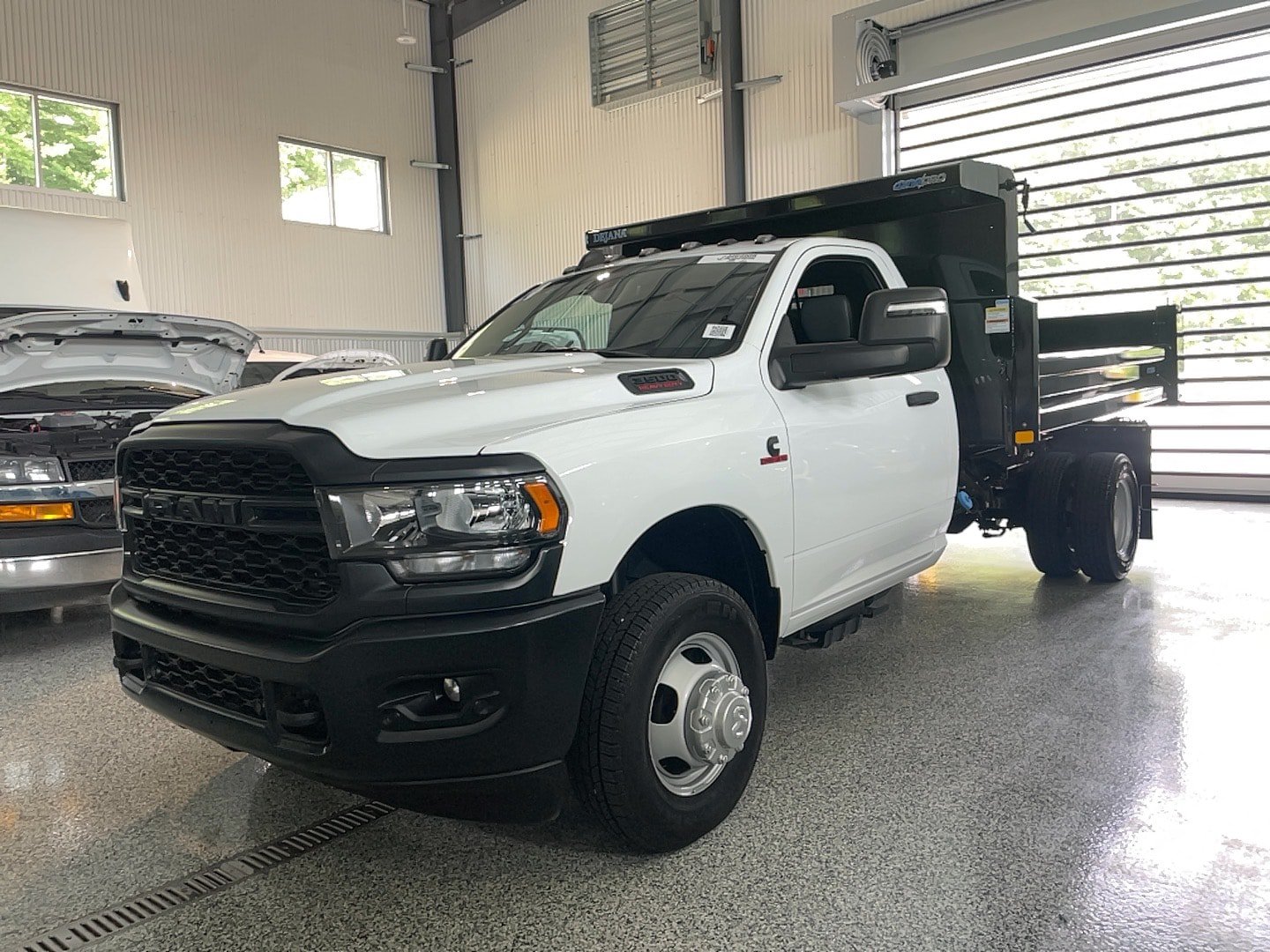 Used 2024 RAM 3500 Tradesman RWD image 4