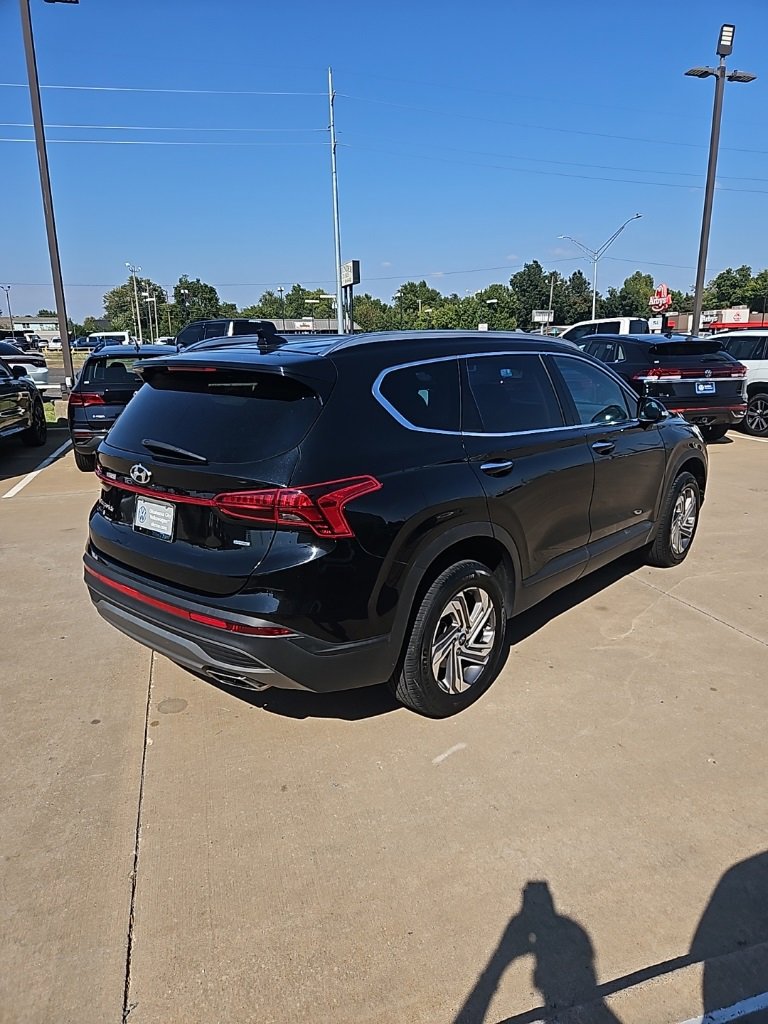 Used 2023 Hyundai Santa Fe SEL image 5