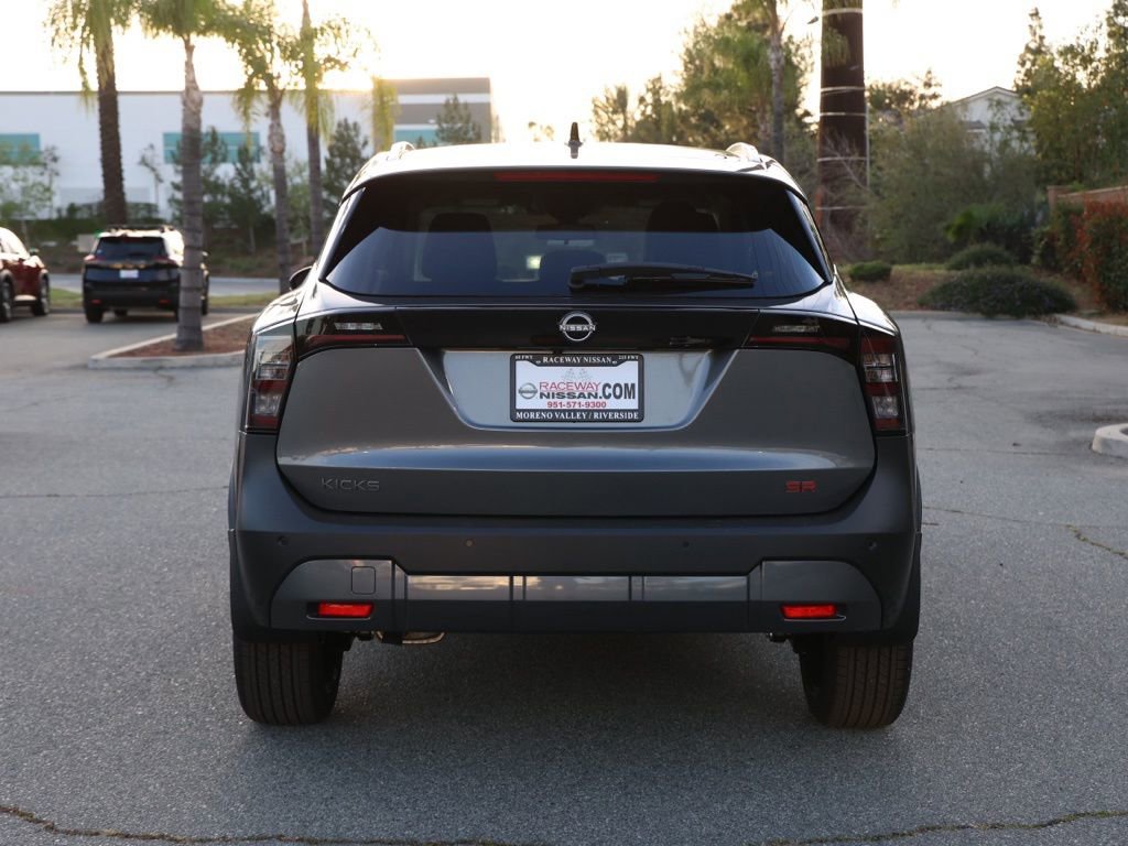 New 2026 Nissan Kicks SR image 5