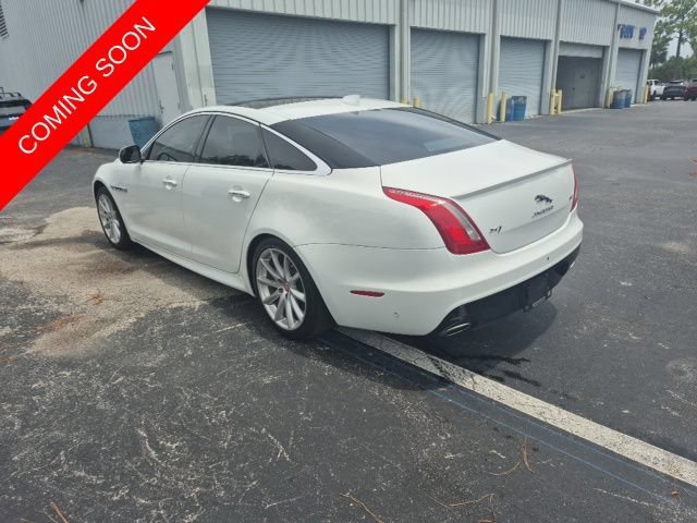 Used 2016 Jaguar XJ R-Sport RWD image 7
