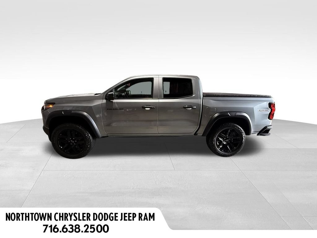 Used 2024 Chevrolet Colorado Trail Boss AWD/4WD image 2