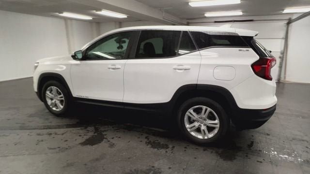 Certified 2023 GMC Terrain SLE FWD image 6