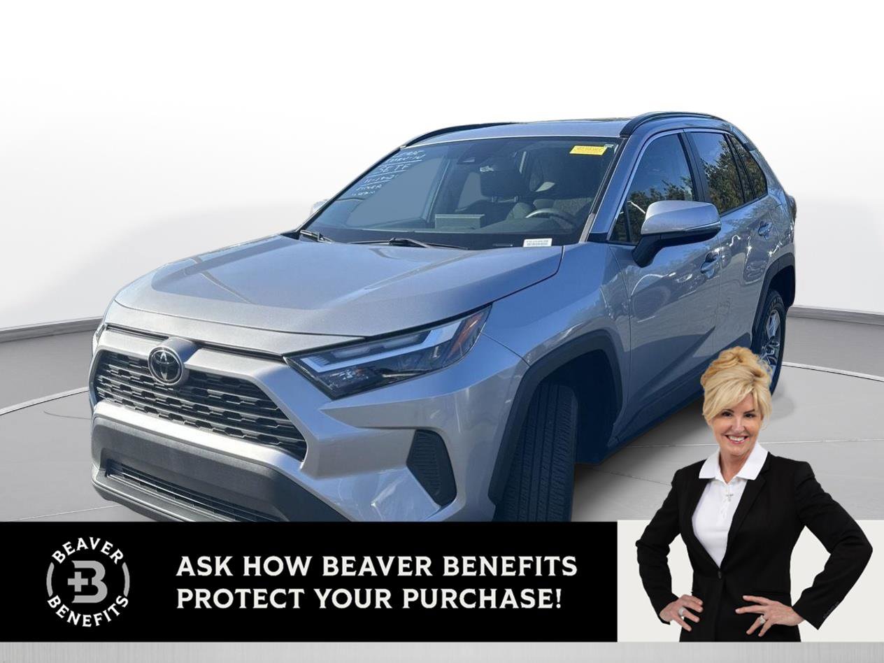 Certified 2022 Toyota RAV4 XLE image 1