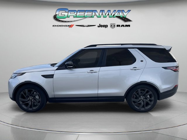 Used 2018 Land Rover Discovery HSE AWD/4WD image 2