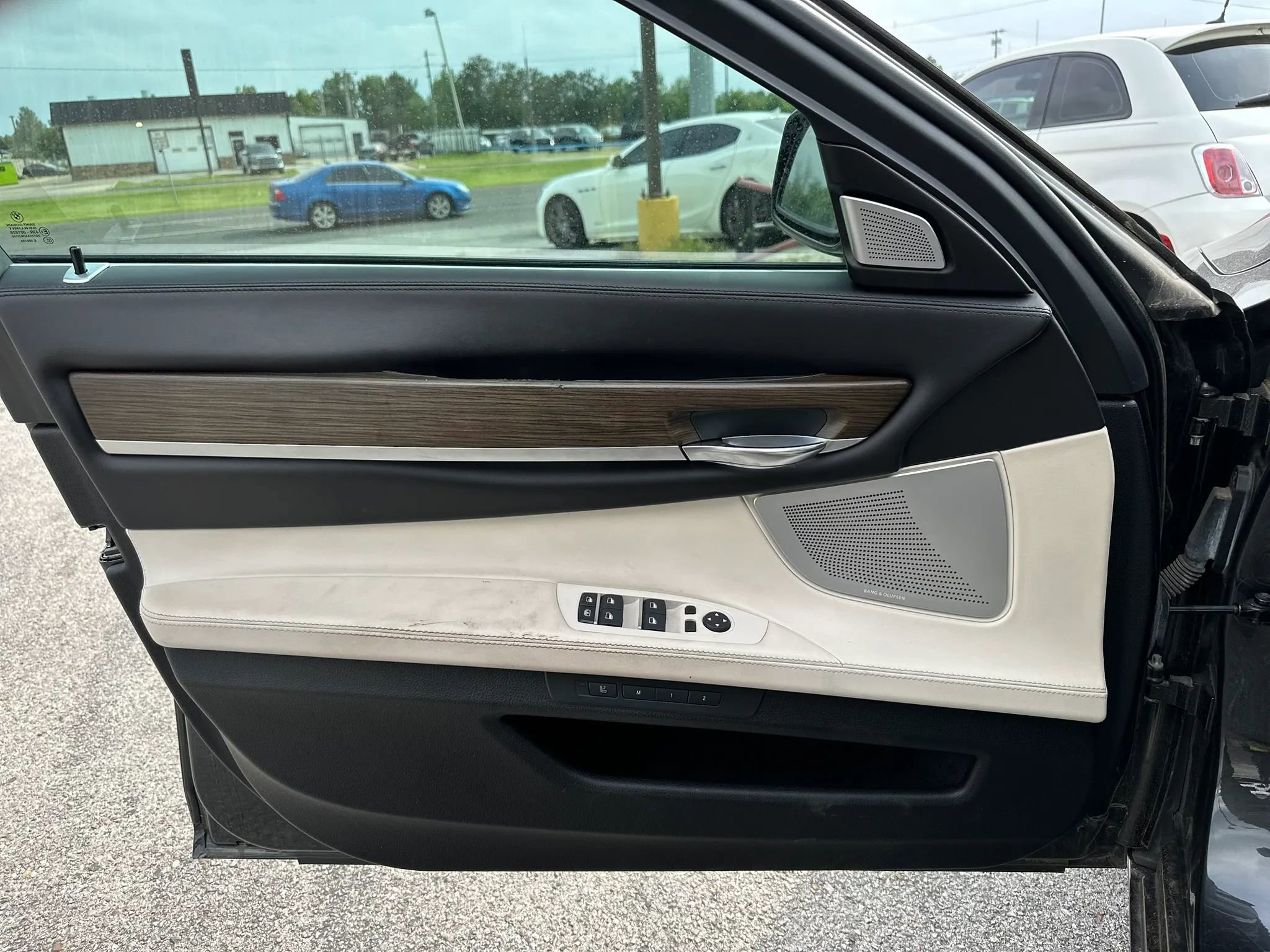 Used 2013 BMW 740i RWD image 24