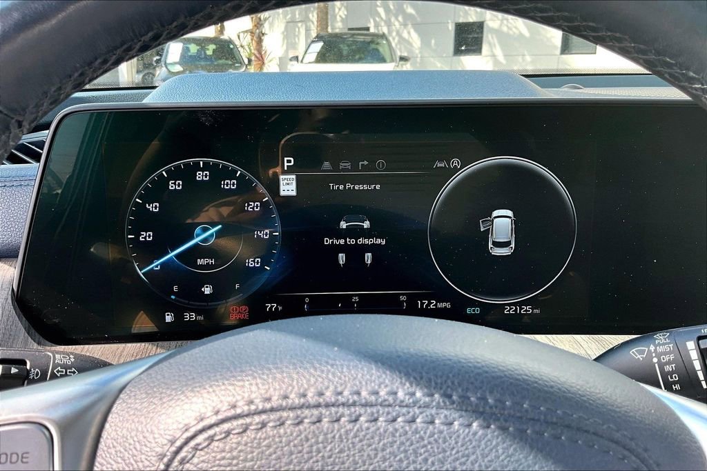 Used 2023 Kia Telluride SX AWD/4WD image 12