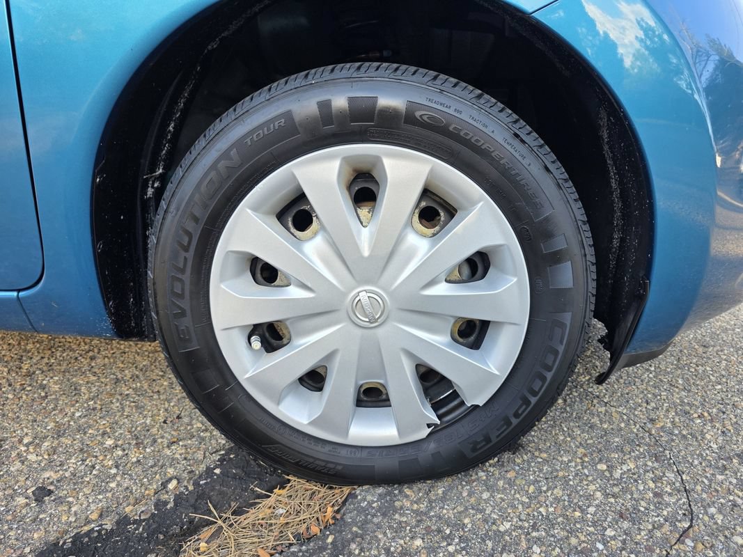 Used 2016 Nissan Versa Note SV FWD image 40